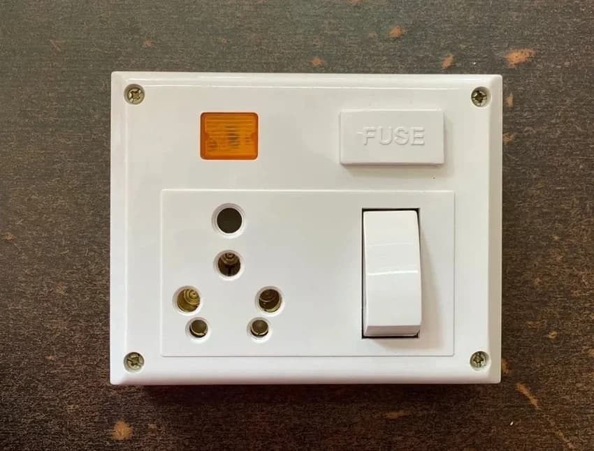 White JEM Electric Socket, For Industrial, ABS Plastic