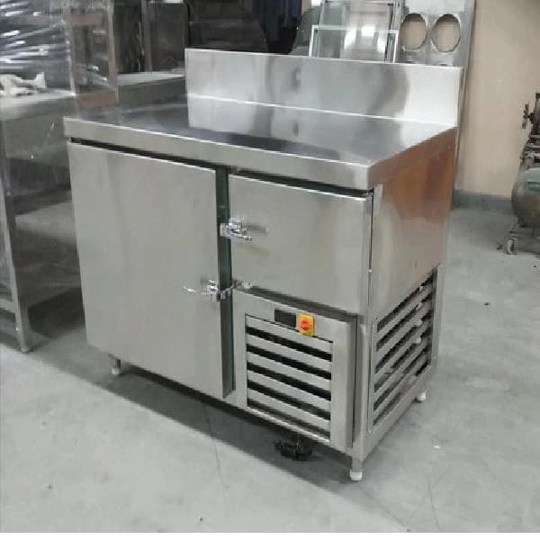 Stainless Steel 100 L Under Counter Refrigerator