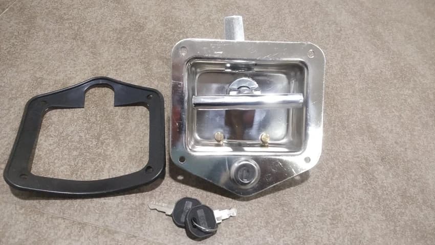 Slam Canopy Lock