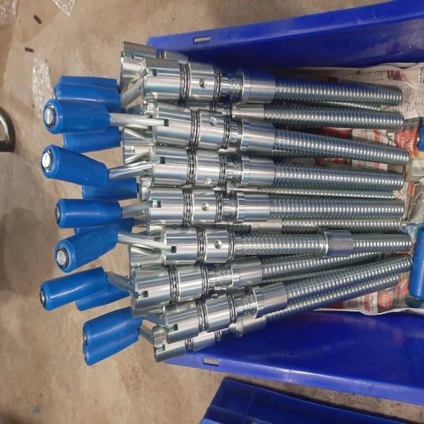 Material: EN 8 Nichel Chrome Finish Screw rod for Hospital bed, Standard Beds