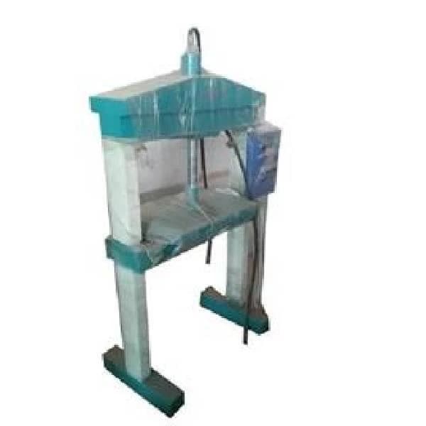 Scrub Pouch Packing Machine