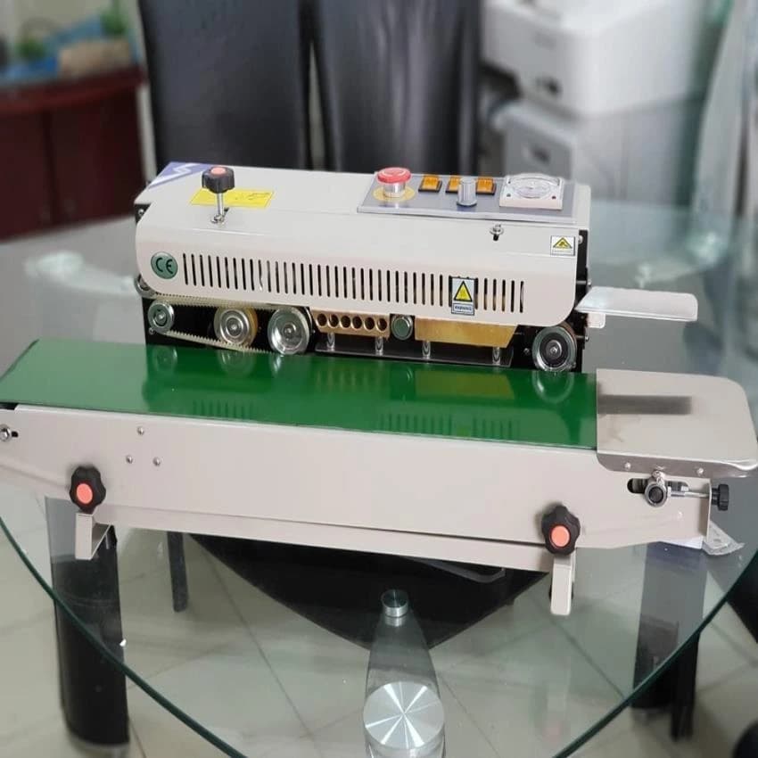 Sepack Plastic Continuous Band Sealer, Fr-900, Capacity: 2000-3000 Pouch Per Hour, Horizontal