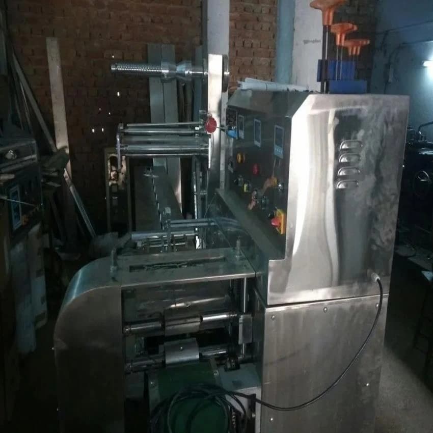 Slice Cake Packaging Machine, Automation Grade: Automatic, Model Name/Number: Ht Fw