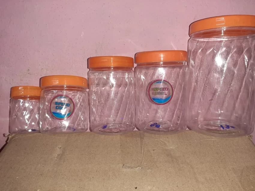Transparent Round Plastic Pet Jar, For Pharmaceutical, Size: 100gm