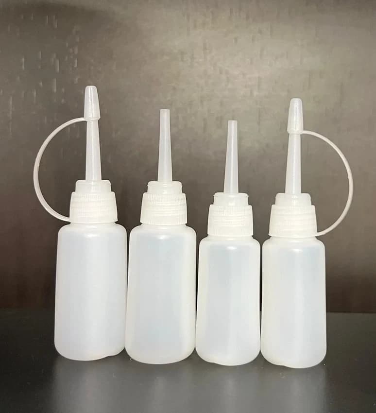 White 15 Ml Eye Drop Bottle