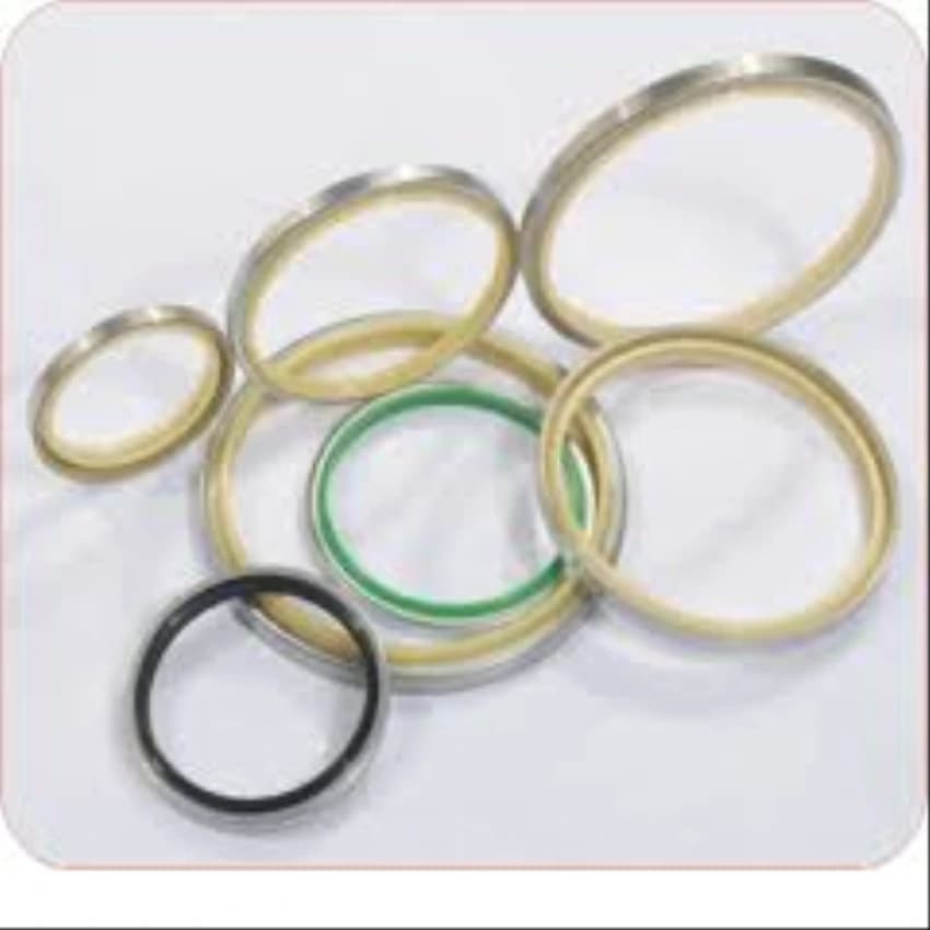 Kastas Rubber PU Metallic Wipers, For Gas, Packaging Type: Box