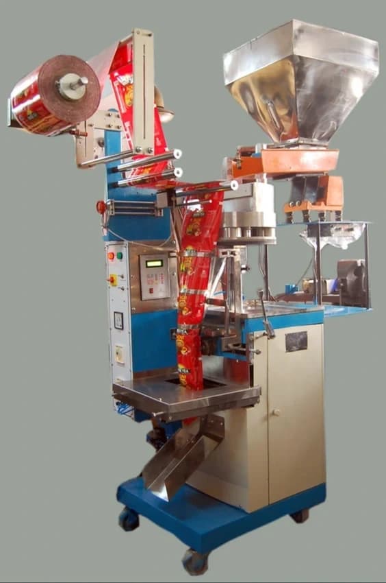 2400 PPH Namkeen Packing Machine, 500 Pouch/Hour