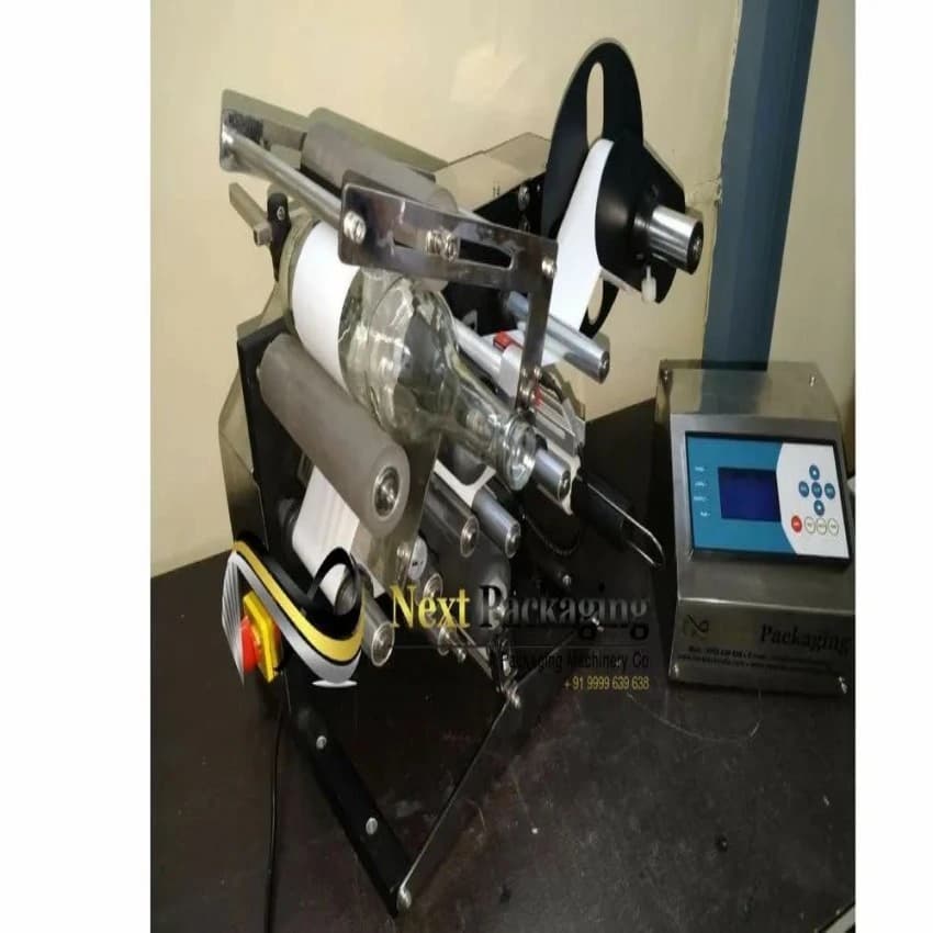 Semi Automatic Pharma Bottle Labeling Machine, NP - SLM