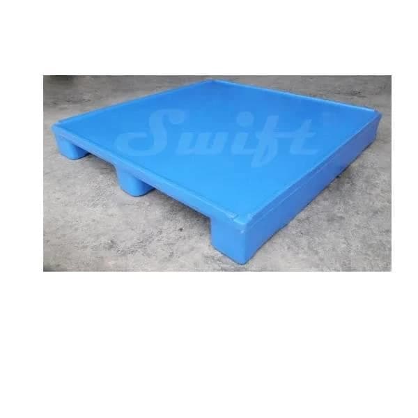 Medium Duty Plastic Pallets