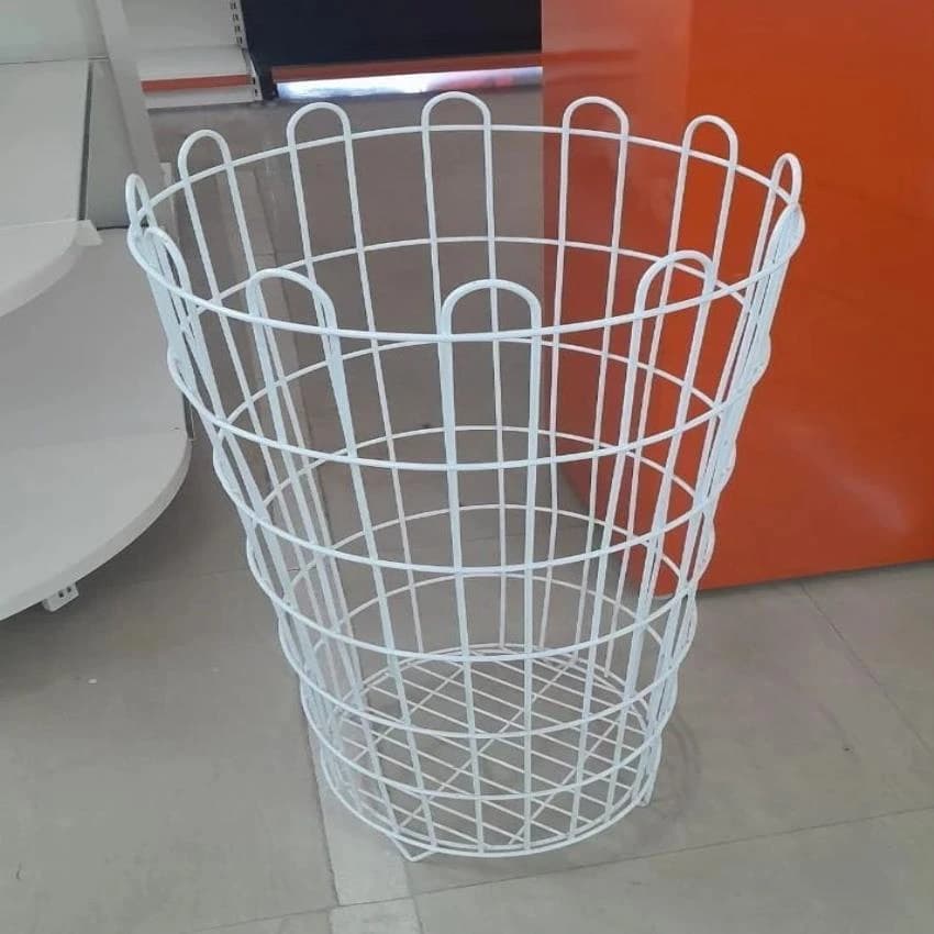 Mild Steel Supermarket Broom Stand, Size: 15x12x36