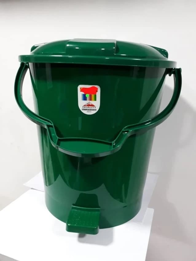 Pedal Waste Bin (10 L)