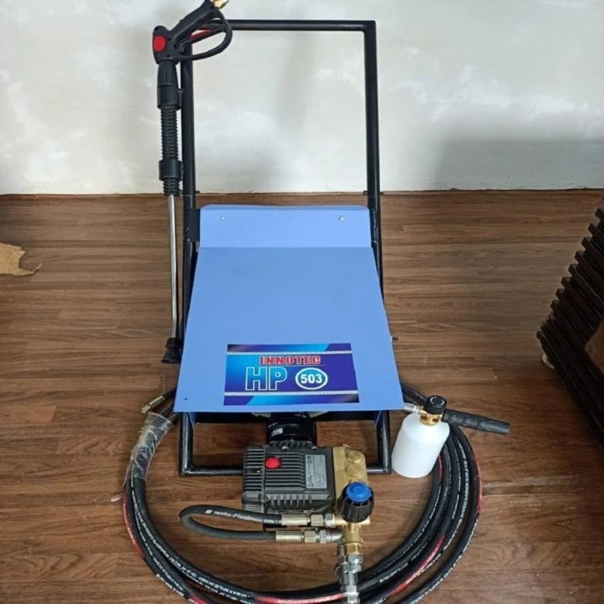 Innotec Stainless Steel Foam Car Washing Machine, 5000 Watt, 150 Bar