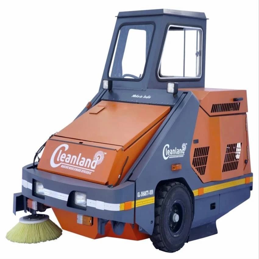 Cleanland As Size Ride On Sweeper Machine, Model Name/Number: Gl Sakthi 009 Champion, Walk-Behind