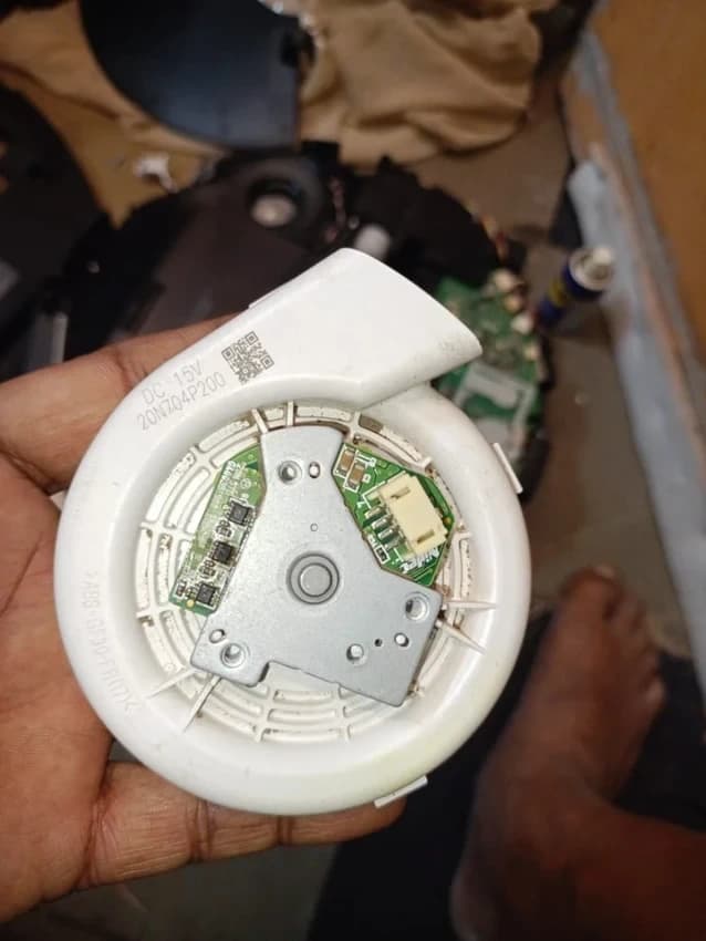 Robotic Vacuum Cleaner Service Center - Mumbai