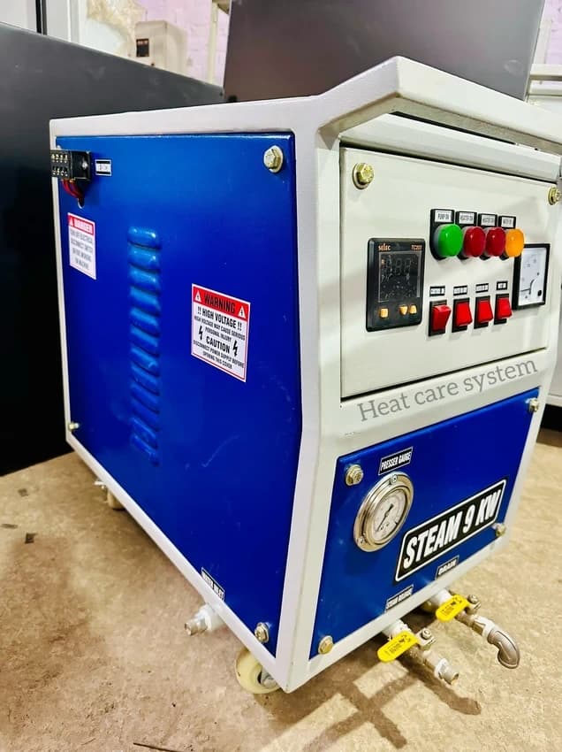 Car Interior Steam Cleaning Machine, 9 Bar, Packaging Size: 50L