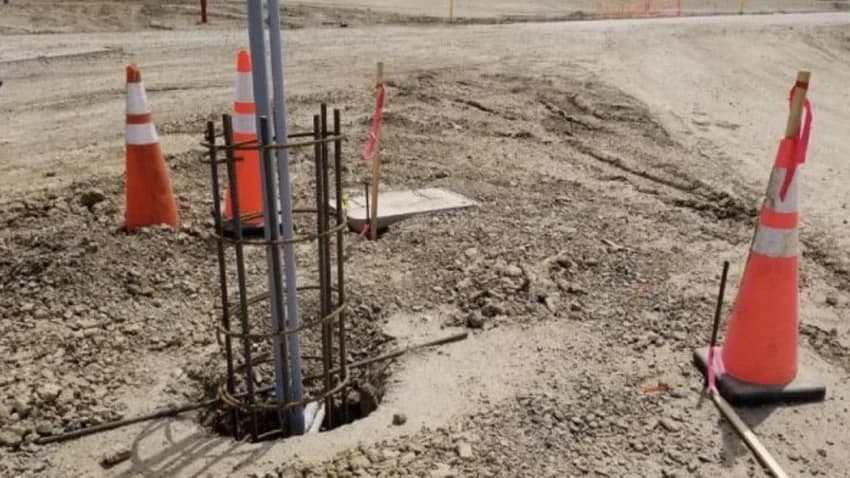 Cement Pole Installation Service