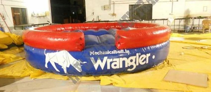 Digital Printing BOuncy Cloth Inflatable Bull Rider, Size: 16 Feet Dua
