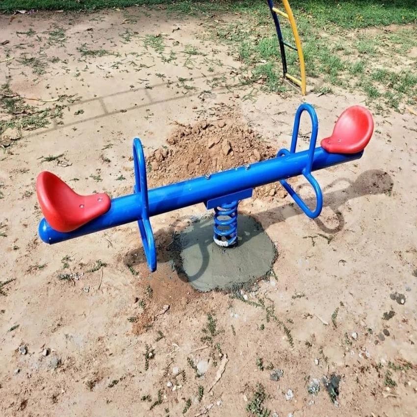 Iron 2 Seater Playground See Saw, in Outdoor, Size: Standard
