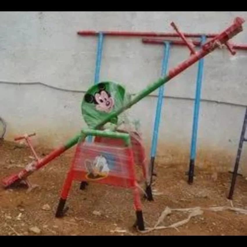 2 Seater Single Bar See Saw, Size: 8*2.5 Ft