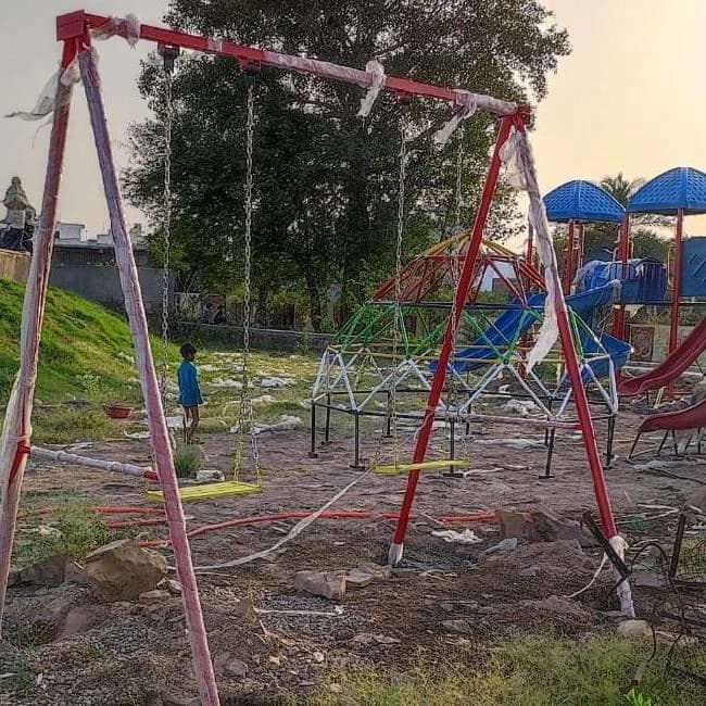 Double Outdoor Playground swing