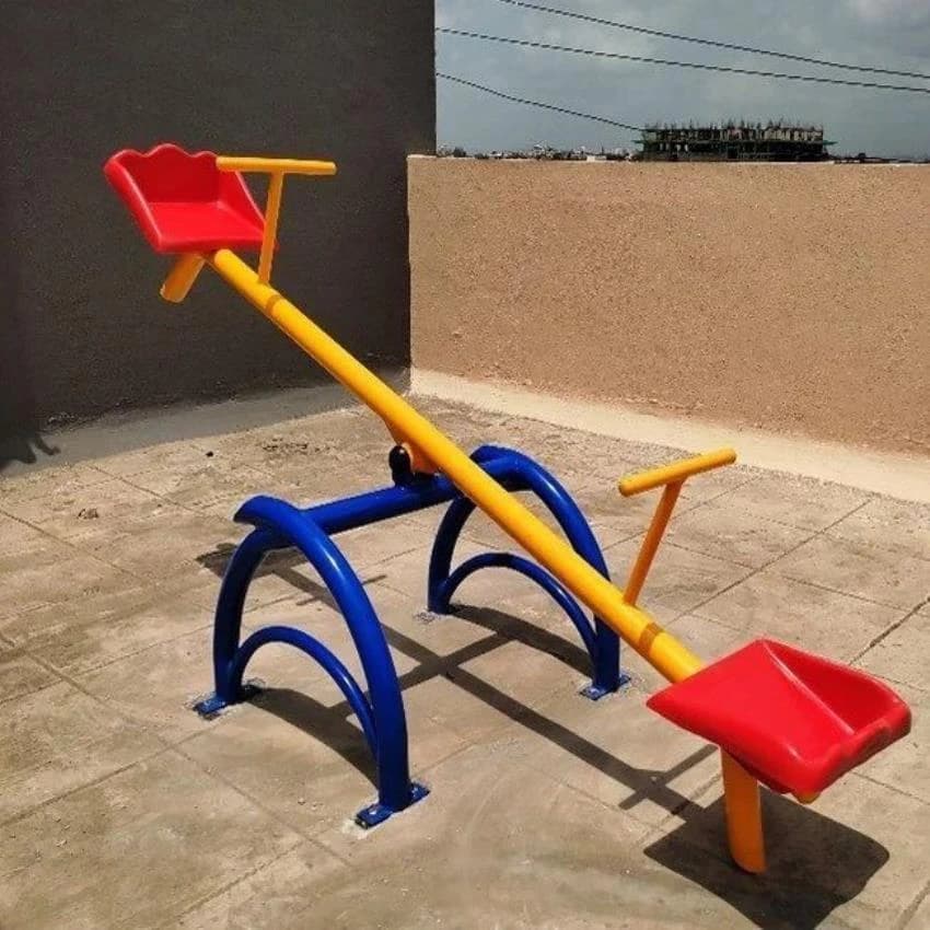 2 Seater Outdoor Seesaw, Size: 1.5 M X 2.6 M