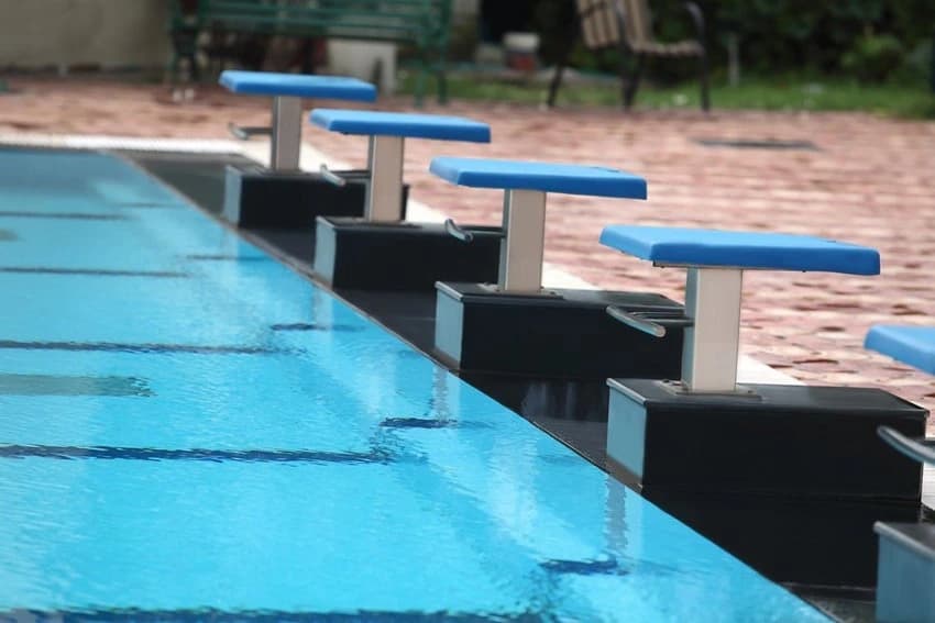 Acrylic Blue Swimming Pool Starting Block, Size: 52 X 52 X 20 Cm