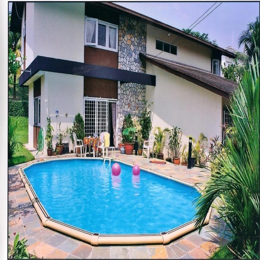 Stern Pool - Readymade Swimming Pools, Capacity: 30000 Ltrs, Dimension: 24"" x 12'' x 4''