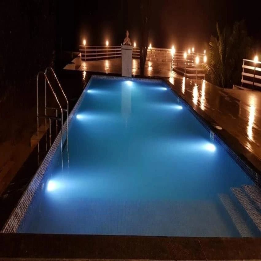 Varnish coated Liner RCC Pool with Liner/Membrane
