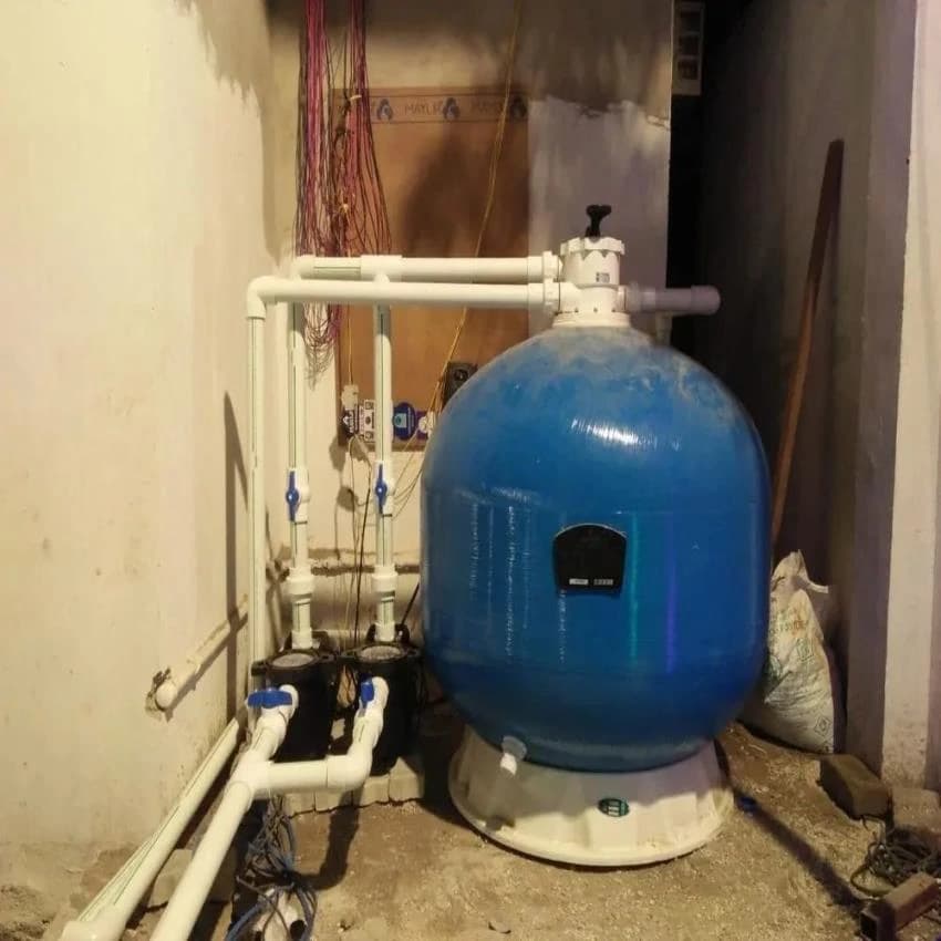 Plastic Blue Swimming Pool Filter And Pump System, For Commercial
