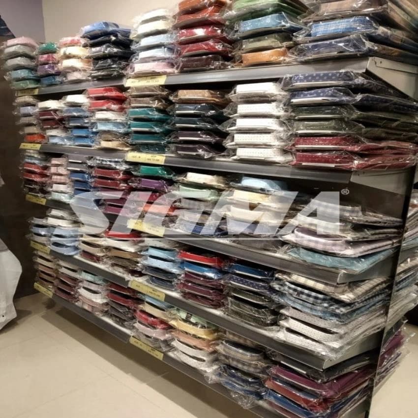 Free Standing Unit Mild Steel Shirts Display Racks for Garments, For Showroom