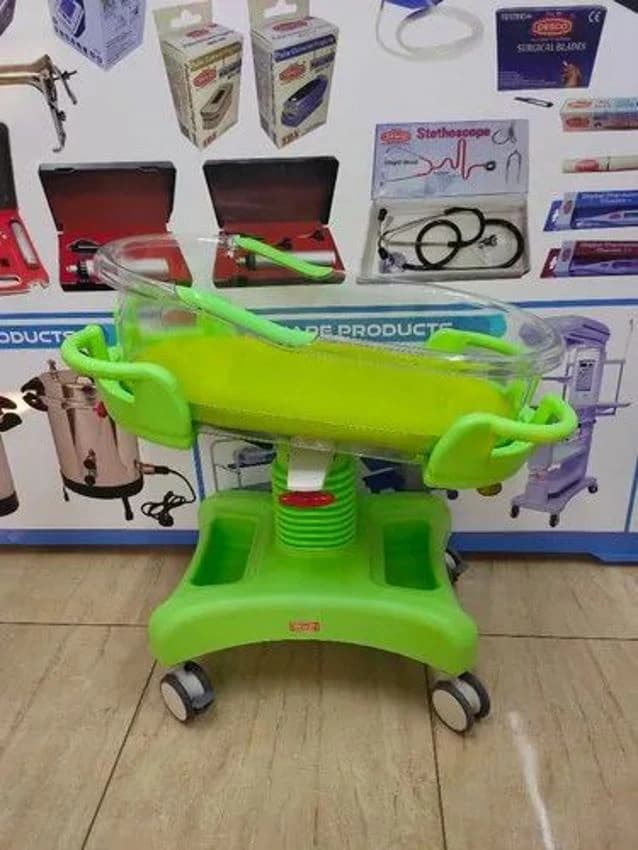 Green ABS Plastic Baby Bassinet Luxury Desco, Non Foldable