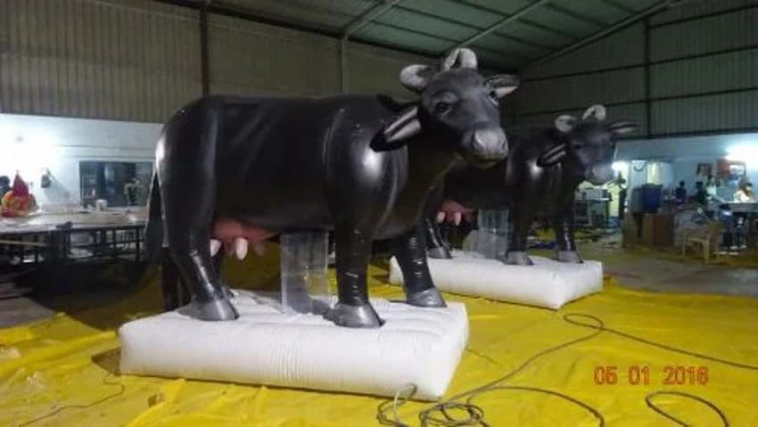 Digital Printing Multicolor Inflatable BUFFALO Ground, Size: 10 To 12 Feet H
