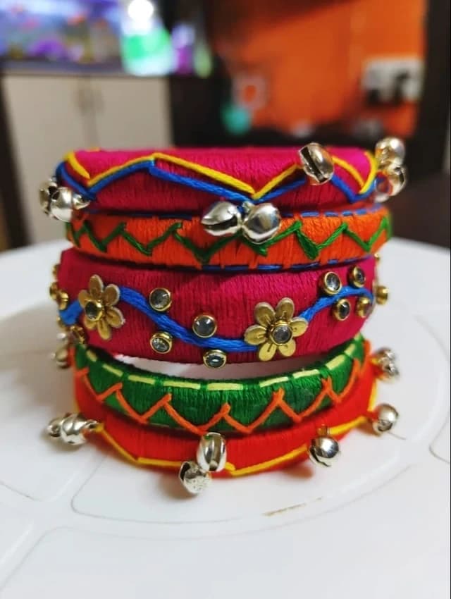 Ghungru Thread Bangle