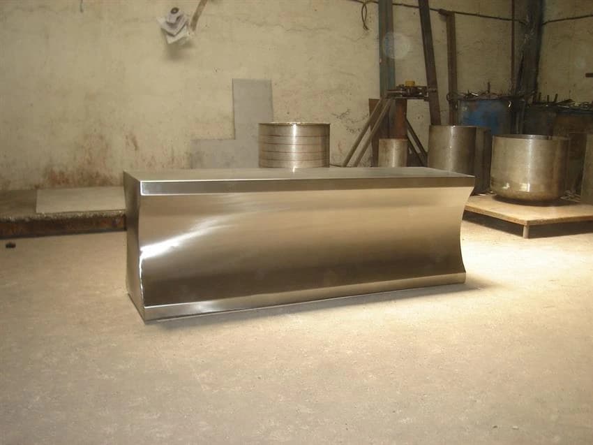 SSS Stainless Steel Cross Over Bench, Size: 1500x400x550
