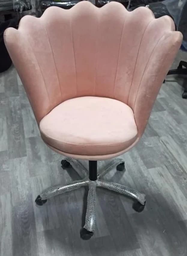 Modern Brown Designer Chair, For Cafe