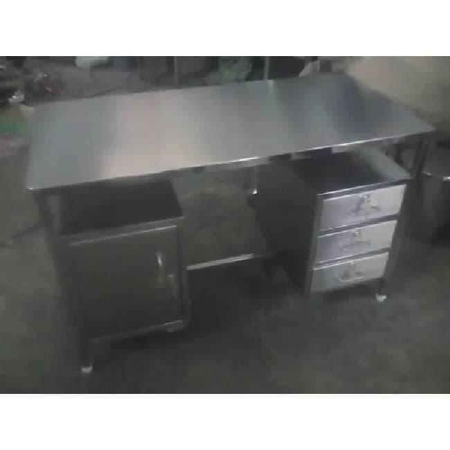 Stainless Steel Work Benches