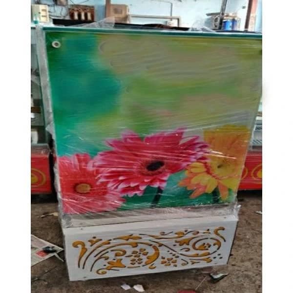 Glass Cash Counter
