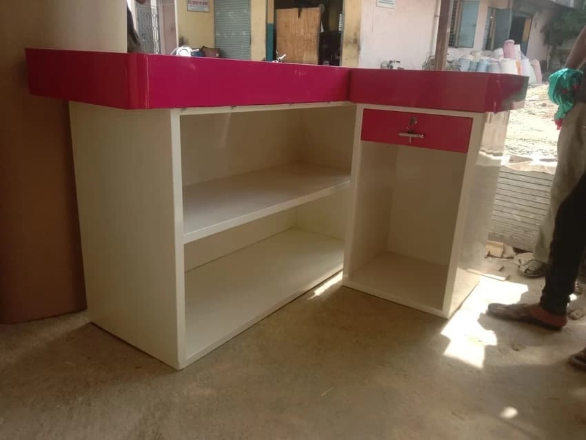 MS White Cash Desk Counter, For Supermarket