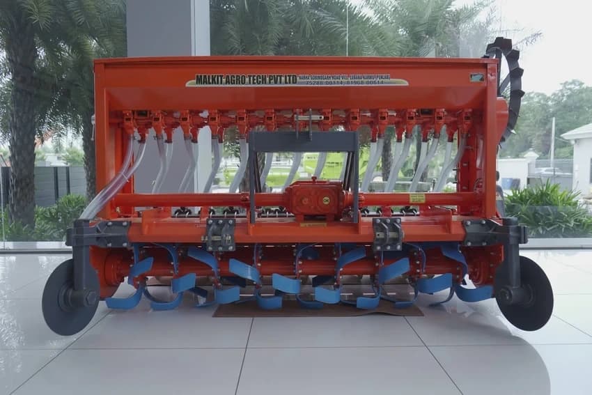 7 Feet Mild Steel Super Seeder