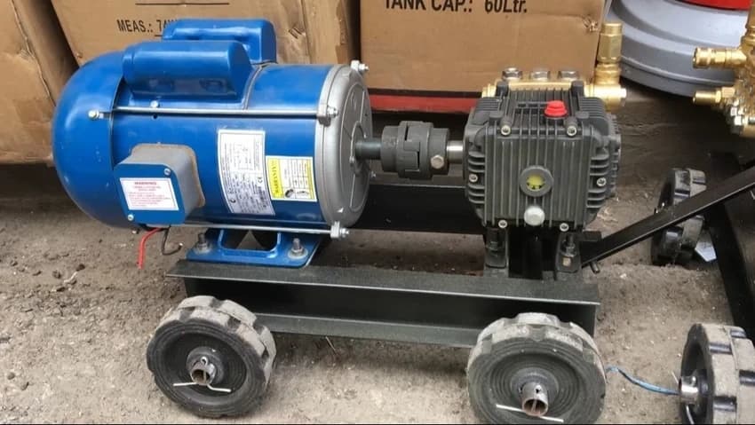 Service Station Equipment