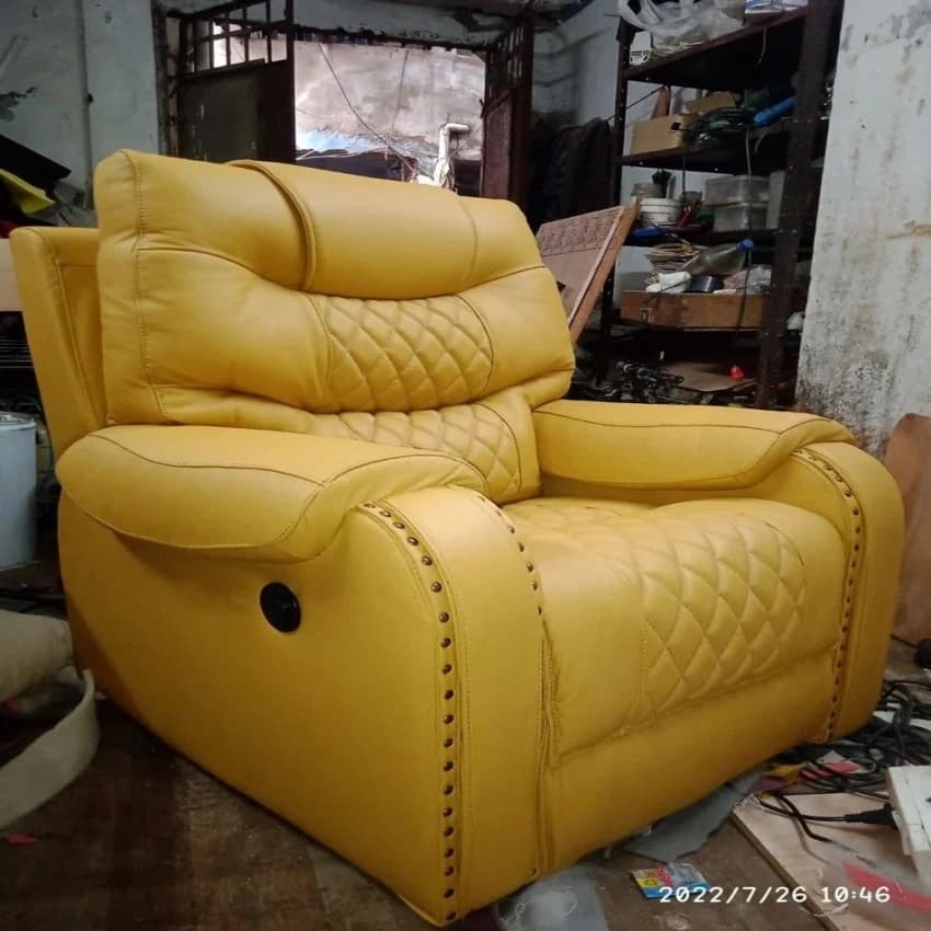 PU Leather Motorized Premium Recliner Chair