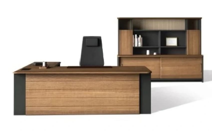 Engineered Wood Rectangular Wooden Office Desk, With Storage