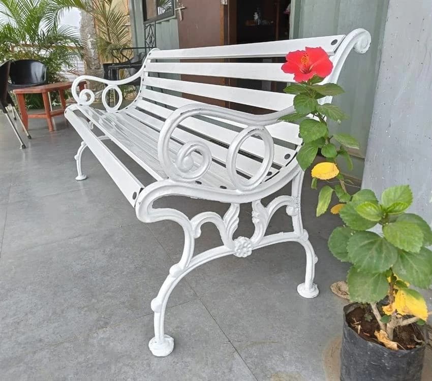Modern Garden Benches