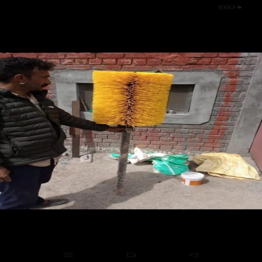 Grooming Brush For Cows