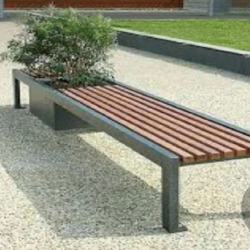 Wooden Garden Flowers Table