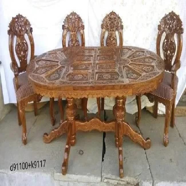 Wooden carving dining table with 6 chair