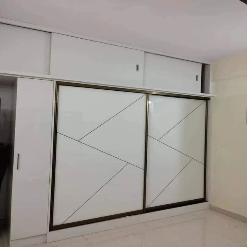 Brown Wooden Wardrobe Particle Board, For Bedroom