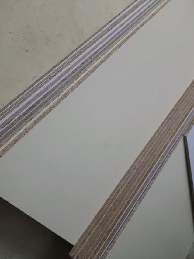 Popular Gray Particle Board, Surface Finish: Matte, Thickness: 9mm