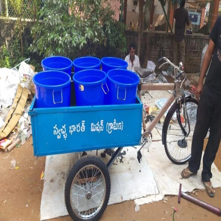 Blue Mild Steel Garbage Tricycle Rickshaw