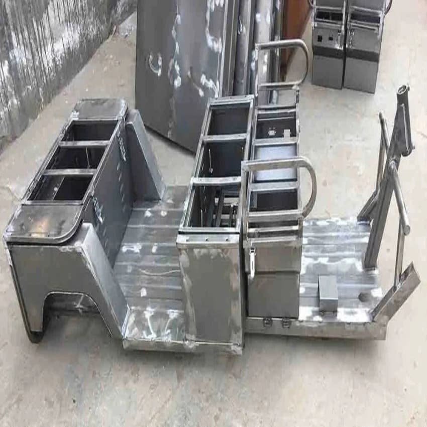 E Rickshaw Body Chassis
